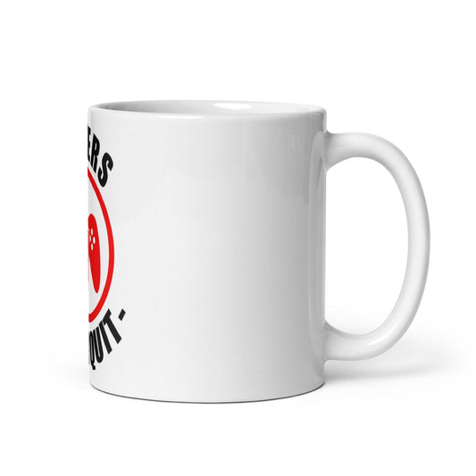 White glossy mug Gamers Never Quit - Canvazon